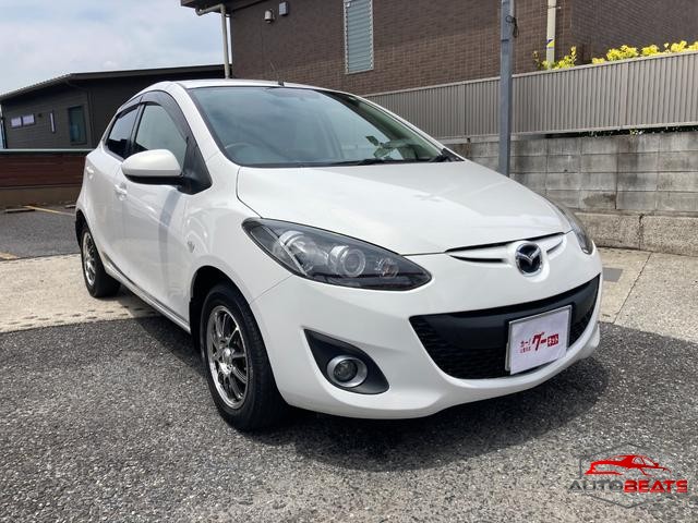 2013 MAZDA DEMIO 13C-V SMART EDITION II (PEARL)