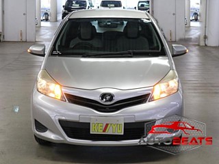 2013 Toyota Vitz