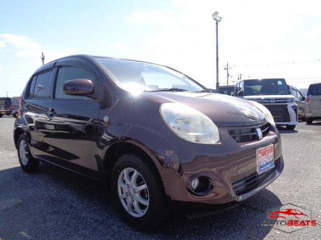 2012 TOYOTA PASSO X KUTSUROGI (BROWN)