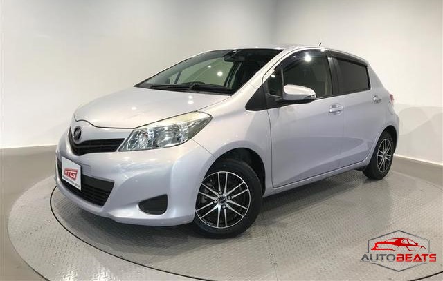 2013 TOYOTA VITZ (LIGHT PURPLE M)