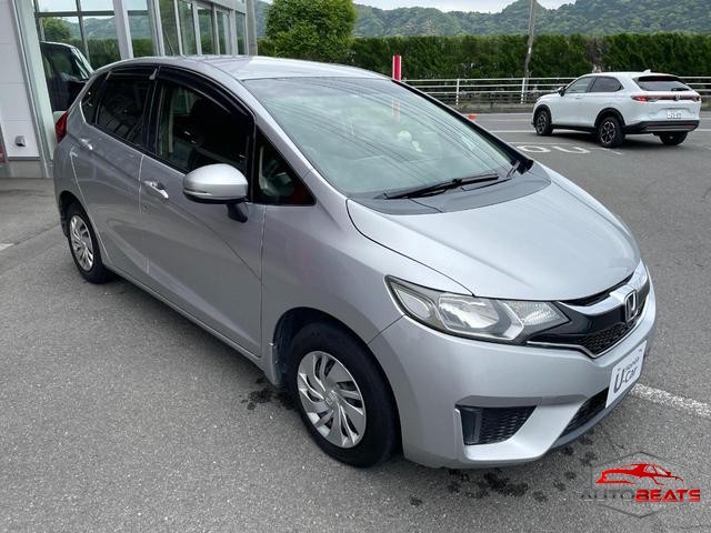 2016 HONDA FIT 13G F PACKAGE (GRAY M)