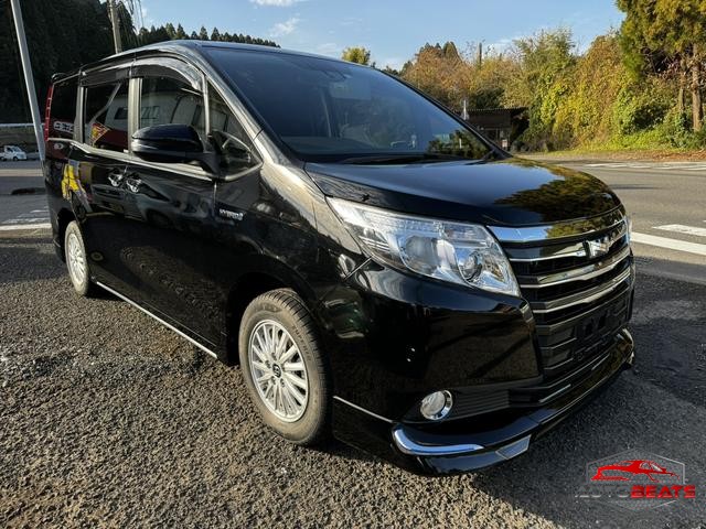 2016 TOYOTA NOAH HYBRID G (BLACK)