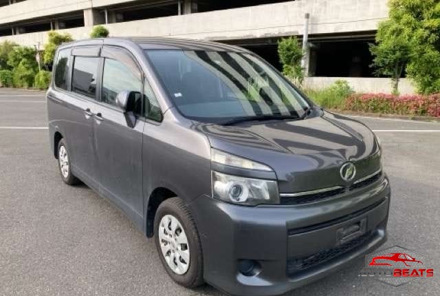 2013 TOYOTA VOXY (D GRAY)