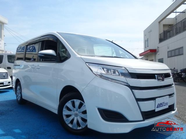 2022 TOYOTA NOAH X (PEARL)