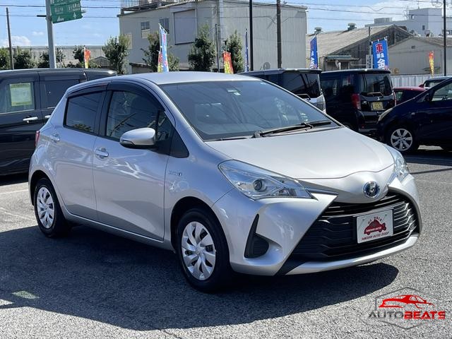2018 TOYOTA VITZ HYBRID F