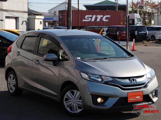 2013 HONDA FIT 13G F PACKAGE (SILVER)