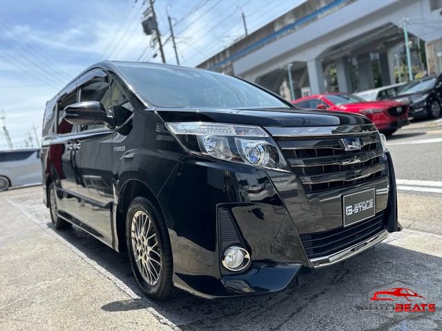 2017 TOYOTA NOAH HYBRID SI WxB (BLACK)