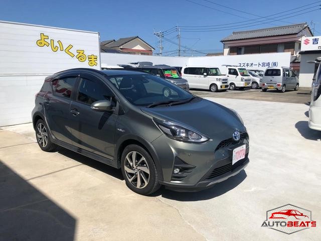 2019 TOYOTA AQUA CROSSOVER GLAM (D GREEN)