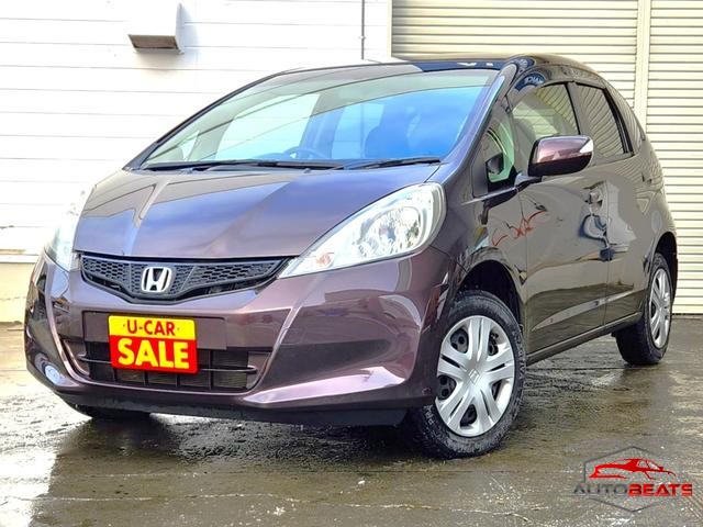2013 HONDA FIT 13G SMART SELECTION FINESTYLE (BROWN)