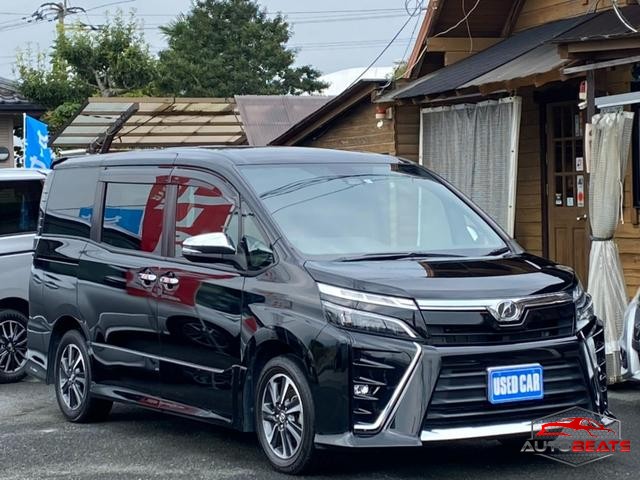 2018 TOYOTA VOXY ZS KIRAMEKI (BLACK)