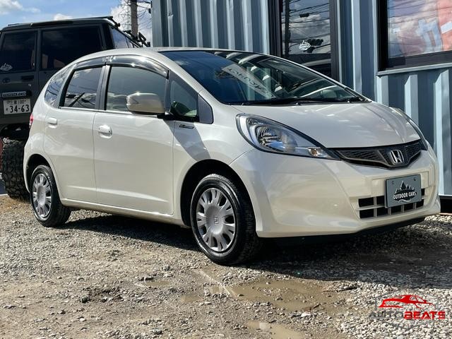 2012 HONDA FIT G 10TH ANNIVERSARY (PEARL WHITE)