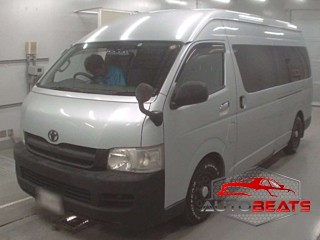 2006 TOYOTA HIACE