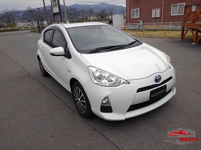 2014 TOYOTA AQUA S (WHITE)