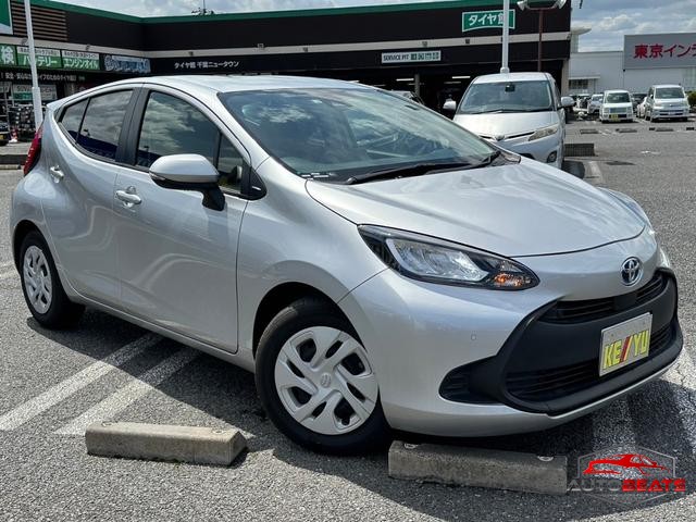 2022 TOYOTA AQUA X (SILVER M)