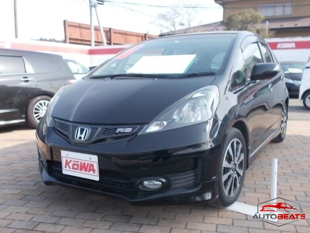 2013 HONDA FIT RS FINESTYLE (BLACK)