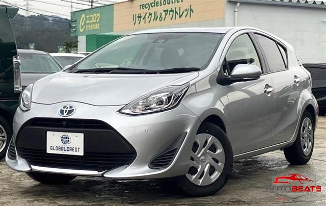 2020 TOYOTA AQUA (SILVER)