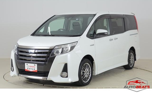 2017 TOYOTA NOAH HYBRID SI WxB (PEARL WHITE)