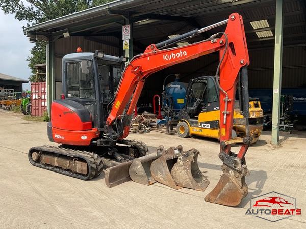 Kubota Mini Excavator U35 3A3