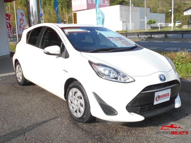 2019 TOYOTA AQUA S (PEARL WHITE)