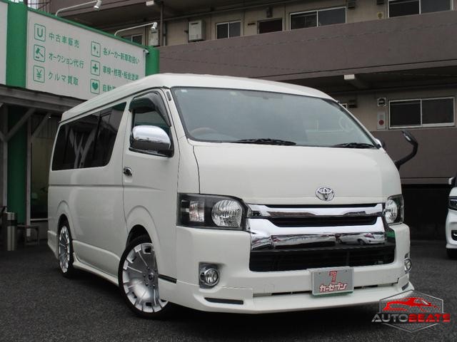 2010 TOYOTA HIACE WAGON (WHITE)