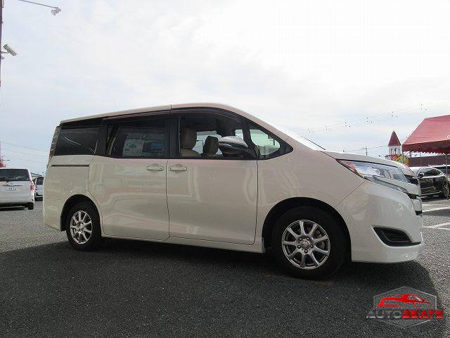 2019 TOYOTA NOAH (PEARL WHITE)