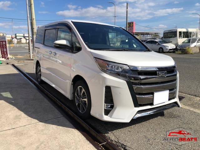 2020 TOYOTA NOAH SI WxB II (PEARL WHITE)