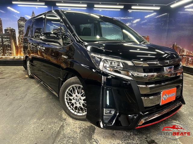 2018 TOYOTA NOAH HYBRID SI WxB (BLACK)