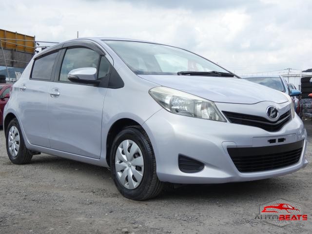 2012 TOYOTA VITZ F SMILE EDITION (PURPLE)