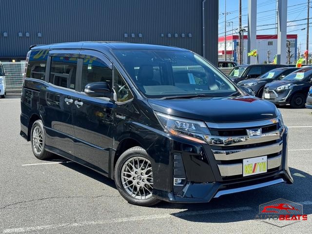 2017 TOYOTA NOAH HYBRID SI WxB (BLACK)