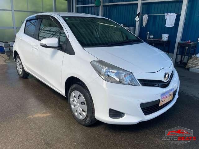 2014 TOYOTA VITZ F (WHITE)