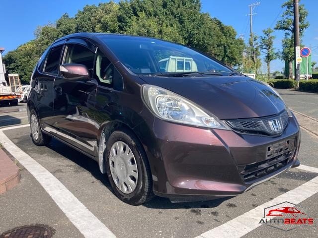 2013 HONDA FIT 13G SMART SELECTION FINESTYLE (BROWN)