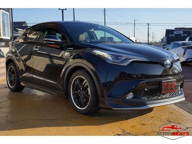 2017 TOYOTA C-HR G (BLACK)