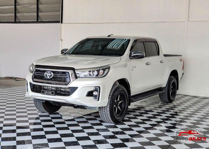 2016 TOYOTA HILUX