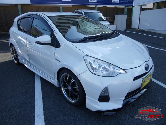 2012 TOYOTA AQUA S (PEARL)