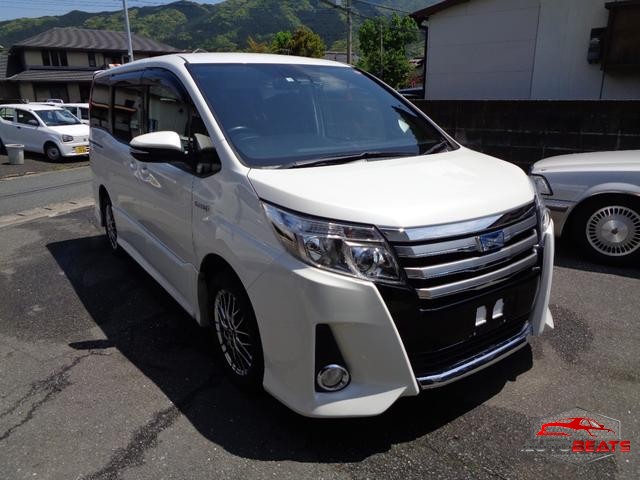 2016 TOYOTA NOAH HYBRID SI (PEARL WHITE)