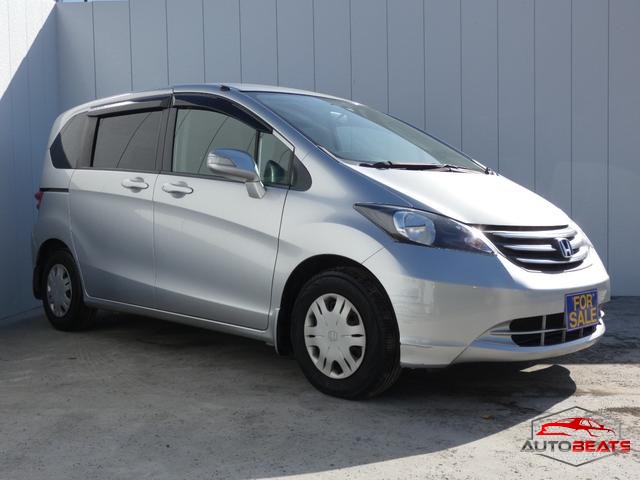2009 HONDA FREED FLEX F PACKAGE (SILVER)