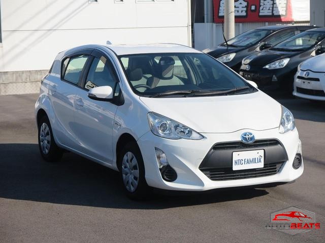 2015 TOYOTA AQUA L (WHITE)
