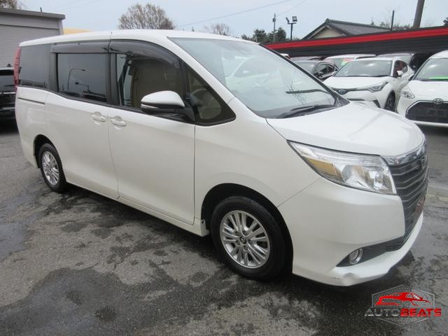 2016 TOYOTA NOAH G (PEARL WHITE)