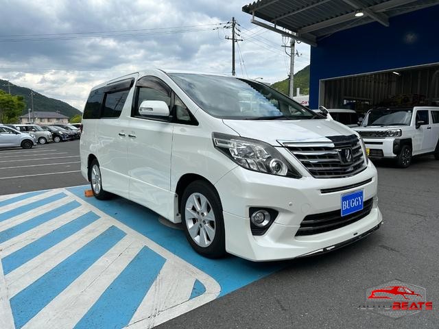 2013 TOYOTA ALPHARD 240S (PEARL WHITE)