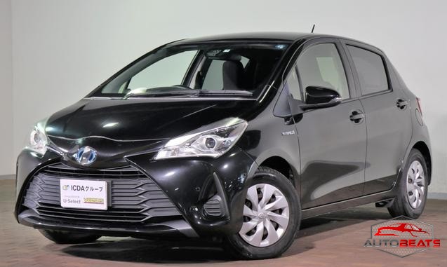 2017 TOYOTA VITZ HYBRID F (BLACK)