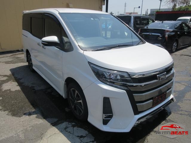 2017 TOYOTA NOAH SI WxB (PEARL WHITE)