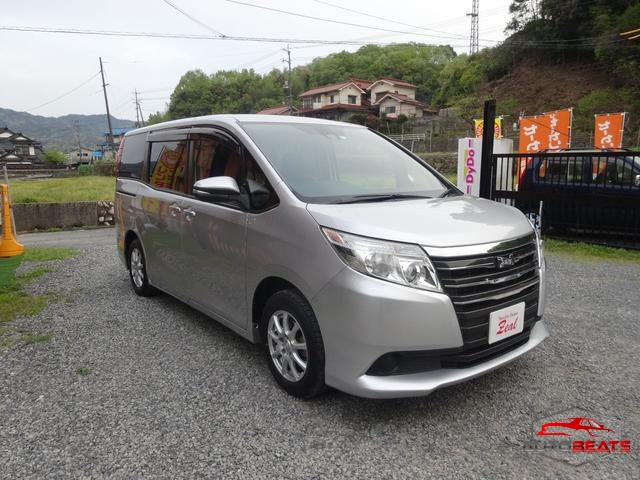 2017 TOYOTA NOAH X V PACKAGE (SILVER)