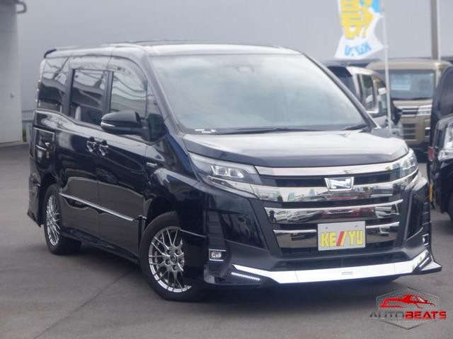 2017 TOYOTA NOAH HYBRID SI (BLACK)
